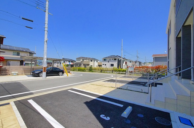 プリムラの駐車場|駐車場があります