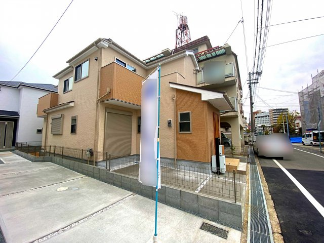 明石市松の内1丁目 新築戸建の前面道路含む現地写真