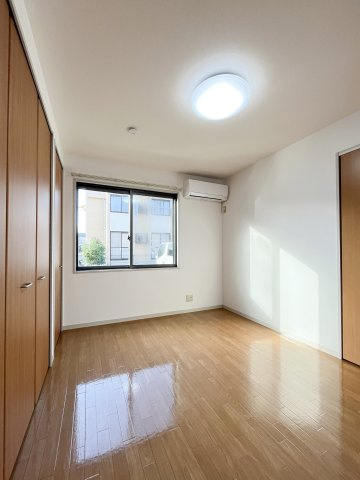 第二双葉ハイツ　B棟の洋室