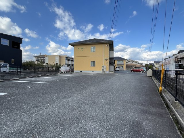 第二双葉ハイツ　B棟のバルコニー