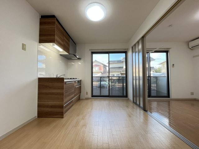 第二双葉ハイツ　B棟の居間・リビング