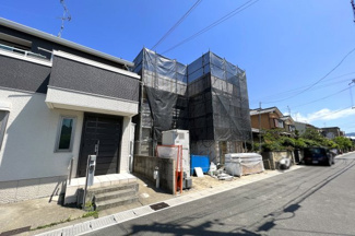 【外観】 | 物件の裏側には建物がなく、陽当りや風通しのよいお家になります(*´▽｀*)快適な暮らしです。