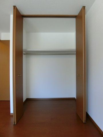 シャンツェB棟の収納