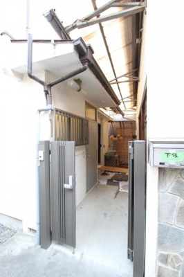 【エントランス】 | 本町貸家