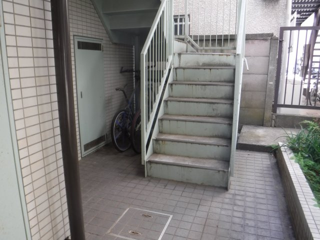 オートゥヴィルIIのロビー