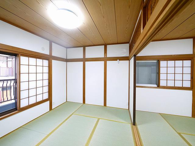 南紀寺町5丁目貸家の洋室|和室があれば、来客や子供用のスペースとして活躍します