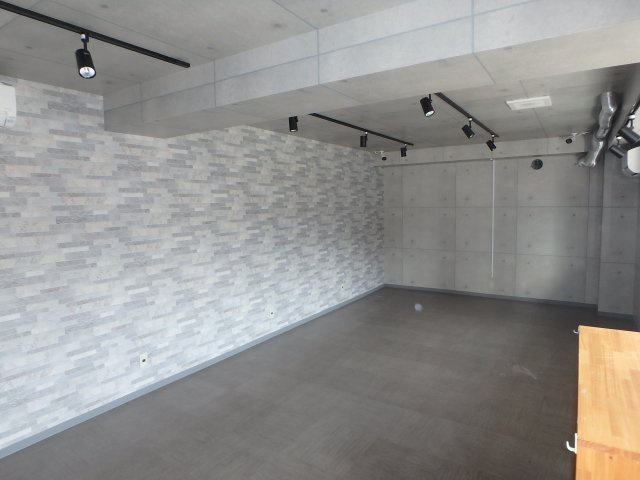 堺市西区浜寺石津町西　貸店舗のロビー