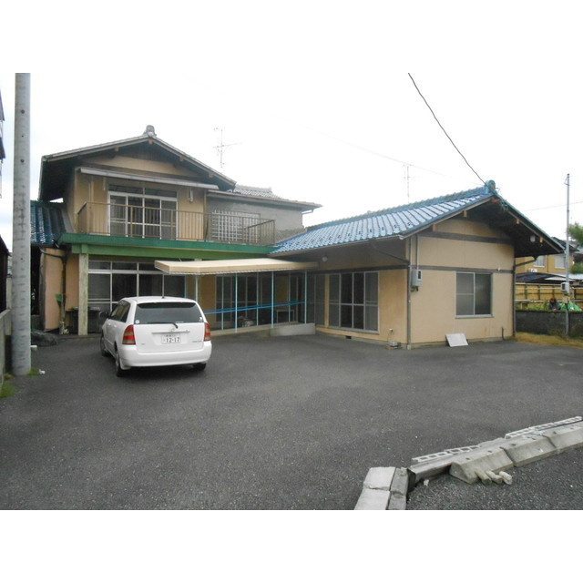 瑞穂市堀野貸家の外観