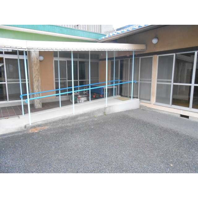 瑞穂市堀野貸家の外観