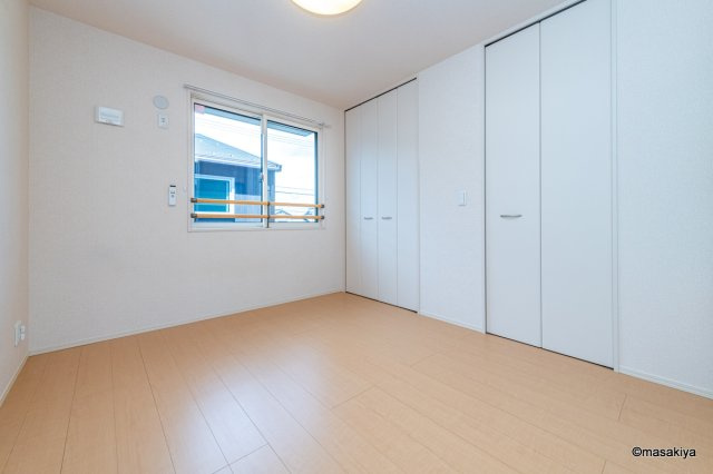 ペルソワール高田の洋室