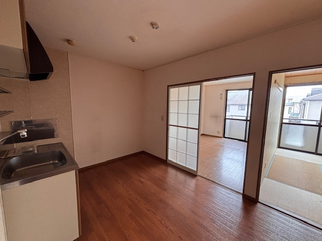 パークヒルズ春日丘の居間・リビング