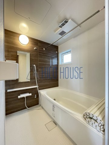 フルラージュⅡの浴室