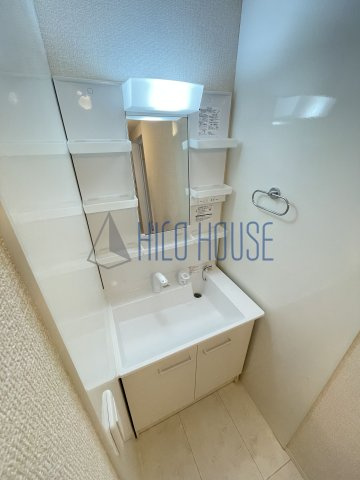 フルラージュⅡの洗面所