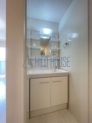 フルラージュⅡの洗面所