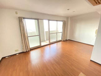 【居間・リビング】 | リュックスギオン