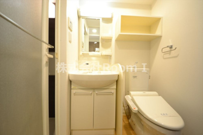 【洗面所】 | セイワパレス玉造 | 使いやすい洗面所です