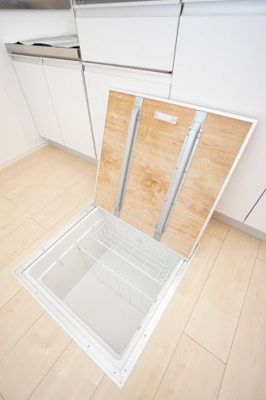 【収納】 | ルナ・ピエーナ幸和Ⅱ | ※同物件・反転タイプの写真です。