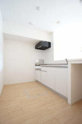 【キッチン】 | ルナ・ピエーナ幸和Ⅱ | ※同物件・反転タイプの写真です。