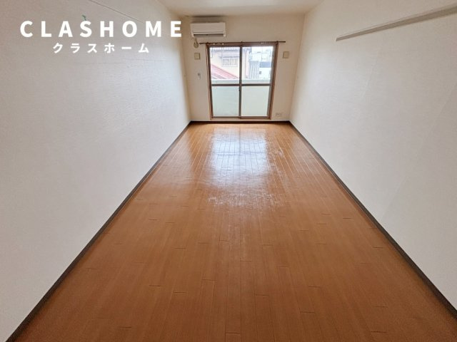 ロイヤルマンション葵パートIII　　刈谷市近郊の賃貸はクラスホームの居間・リビング