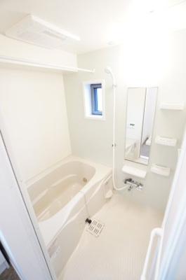 【浴室】 | シルフィード | ※同物件・同タイプの写真です。