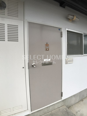 【エントランス】 | コーポせきすけ | ゆとりのあるエントランスです