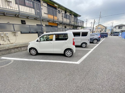 【駐車場】 | 泉マンション
