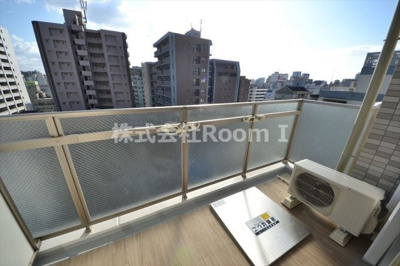 【バルコニー】 | エスリード松屋町グレイス | 開放的で明るい空間を演出してくれるバルコニーです