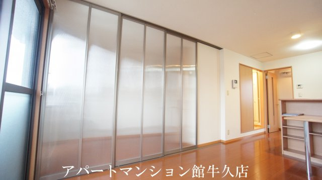 Alpenひたち野の居間・リビング