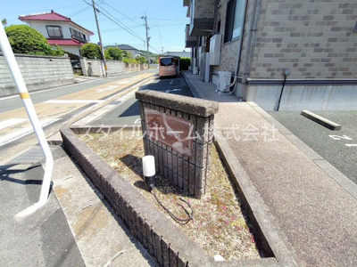 【庭】 | エム鷹丘