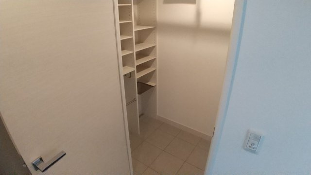 プライムメゾン大通公園の収納