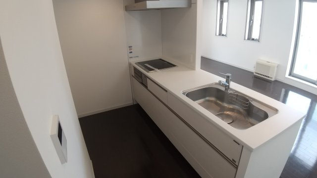 プライムメゾン大通公園のキッチン