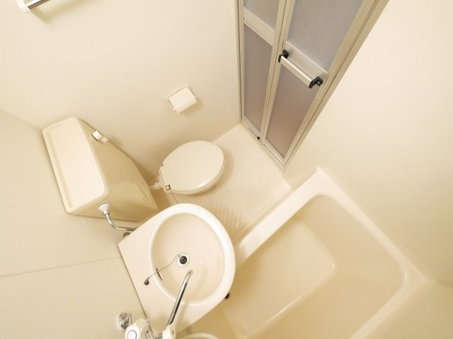 シティパレス富雄北の浴室|ゆったり過ごせるお風呂です