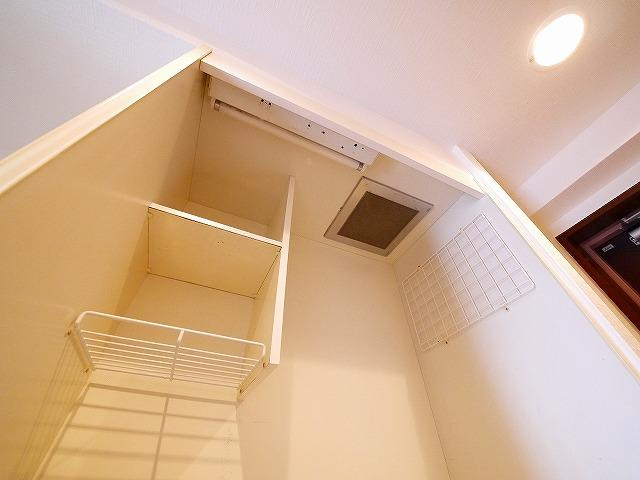 シティパレス富雄北のキッチン|お料理しやすいキッチンです