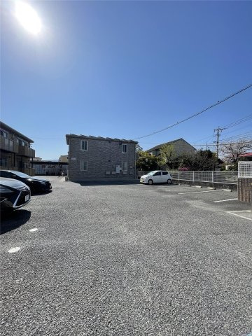 カーザミアI　(セキスイハイム)の駐車場