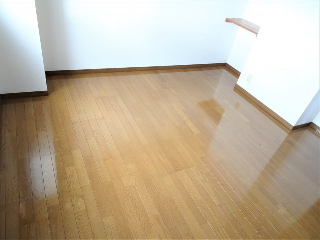 メゾンドピエールの洋室