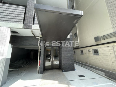 【エントランス】 | クレストタップ神戸湊町ノアール