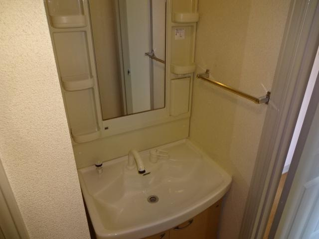 カーザ 浅野の洗面所|洗髪洗面化粧台