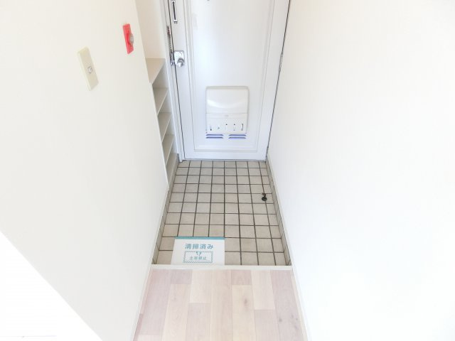 ハイムニシキの玄関|別部屋イメージ