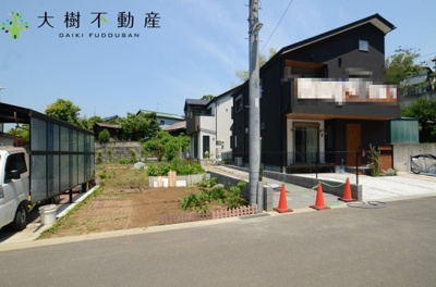 【前面道路含む現地写真】 | 海老名市柏ケ谷　新築戸建て　全１棟　【仲介手数料無料】