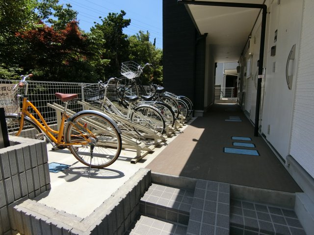 【エントランス】 | リブリ・立川錦町