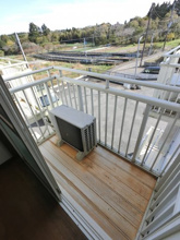 【バルコニー】