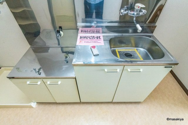 ブラウンヒルズ1番館のキッチン