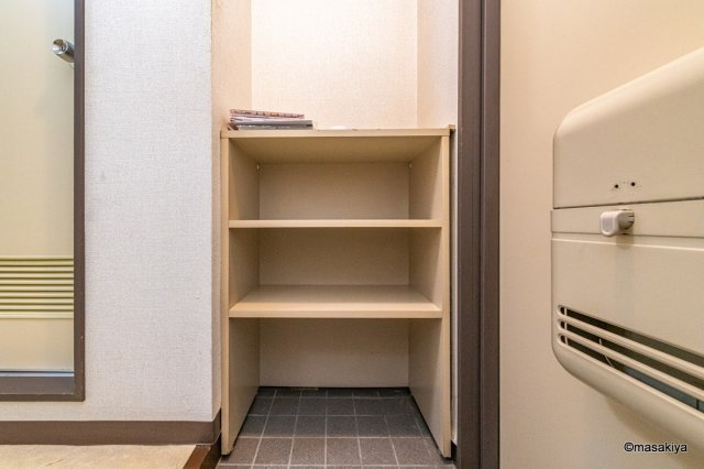 ブラウンヒルズ1番館の玄関|下駄箱