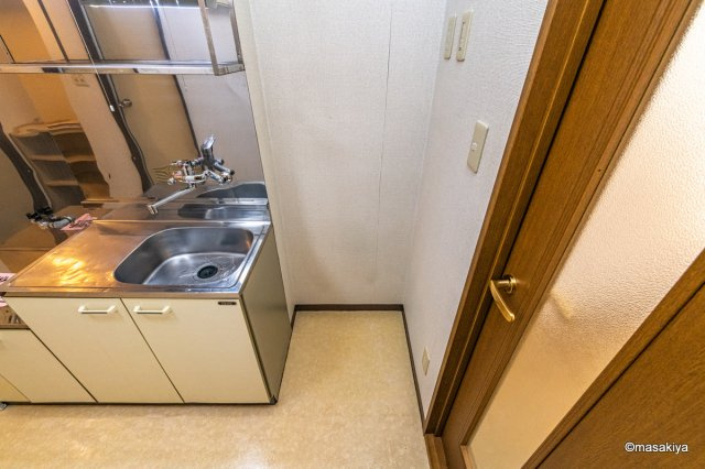 ブラウンヒルズ1番館のキッチン