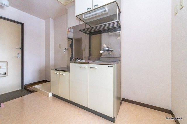 ブラウンヒルズ1番館のキッチン