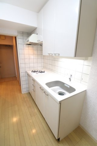 コンフォート中野島のキッチン|※現況優先となります。