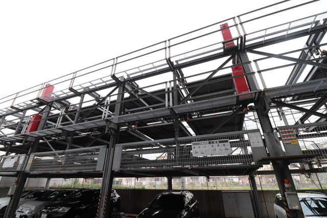 コンフォート中野島の駐車場|※現況優先となります。