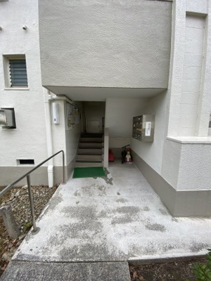 【エントランス】 | 田園青葉台住宅団地３号棟 | エントランス部分です。