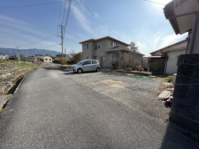 鏡町下有佐土地の前面道路含む現地写真