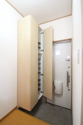 【収納】 | セレサ | 大容量のシューズボックス